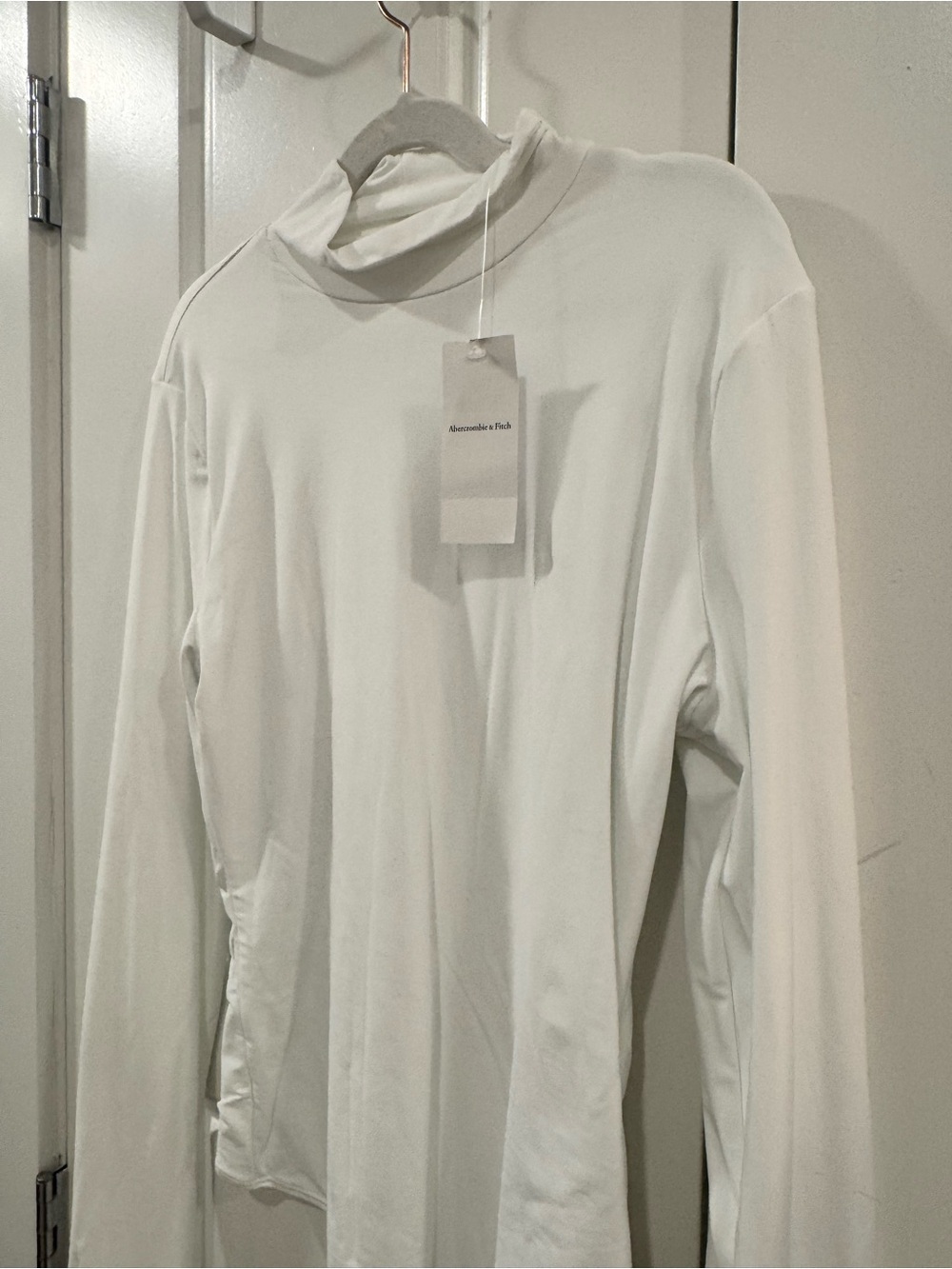 Abercrombie & Fitch Men's Cream Turtleneck Sweater